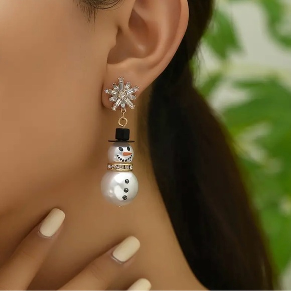 Snowflake and Snowman Dangle Earrings Holiday Pierced Rhinestones Faux Pearls - Picture 3 of 6